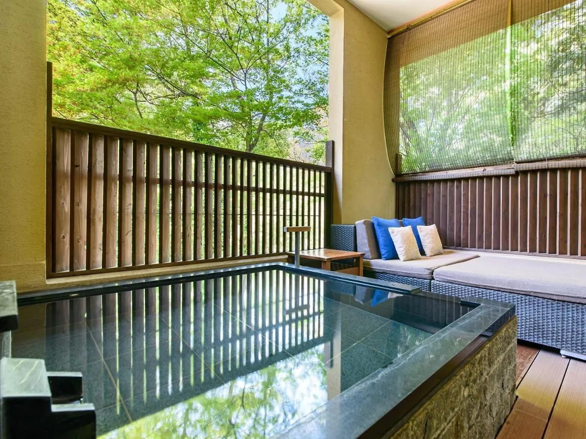 ***** Ryokan Hakone Suishoen Japão